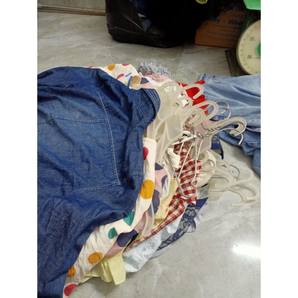 móc kẹp quần