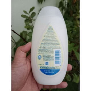 Sữa dưỡng thể Johnson's Milk & Rice lotion 200ml