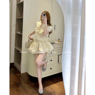 Hanie jumpsuit• LALASTUDIO• Bộ jumpsuit đùi cộc tay cổ tàu phối bèo siết eo chân váy xoè có quần bảo hộ kèm đai tiểu thư