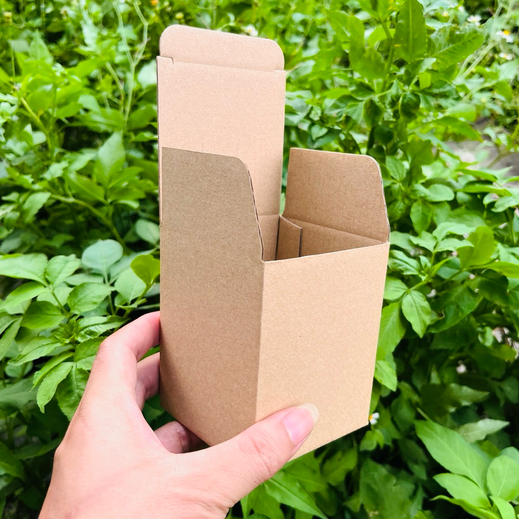 8x8x10 - Hộp Carton Nắp Gài Đáy Khoá (giá sỉ 750₫/ 1 hộp)