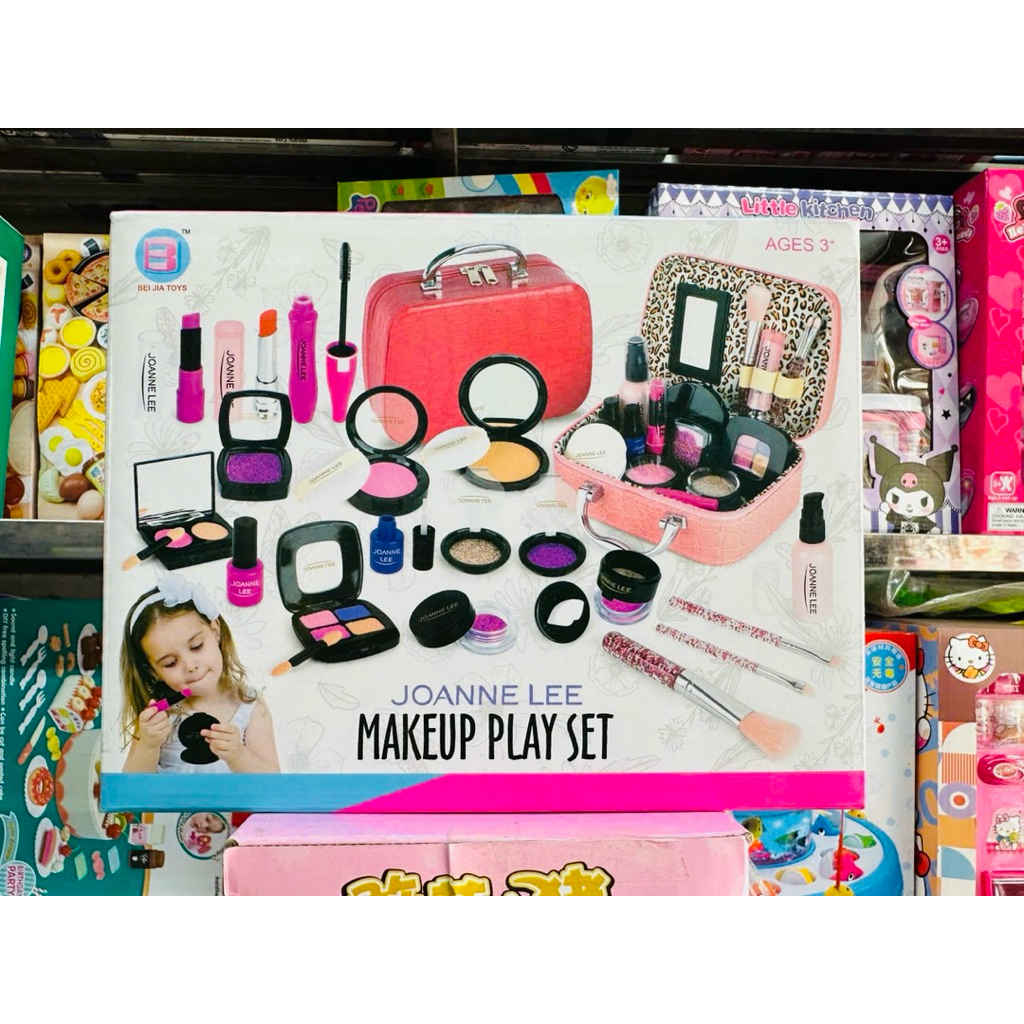 Đồ chơi trang điểm Joanne Lee Make up play set BJ1360 - Bộ sưu tập mỹ phẩm đa dạng trong vali màu hồ