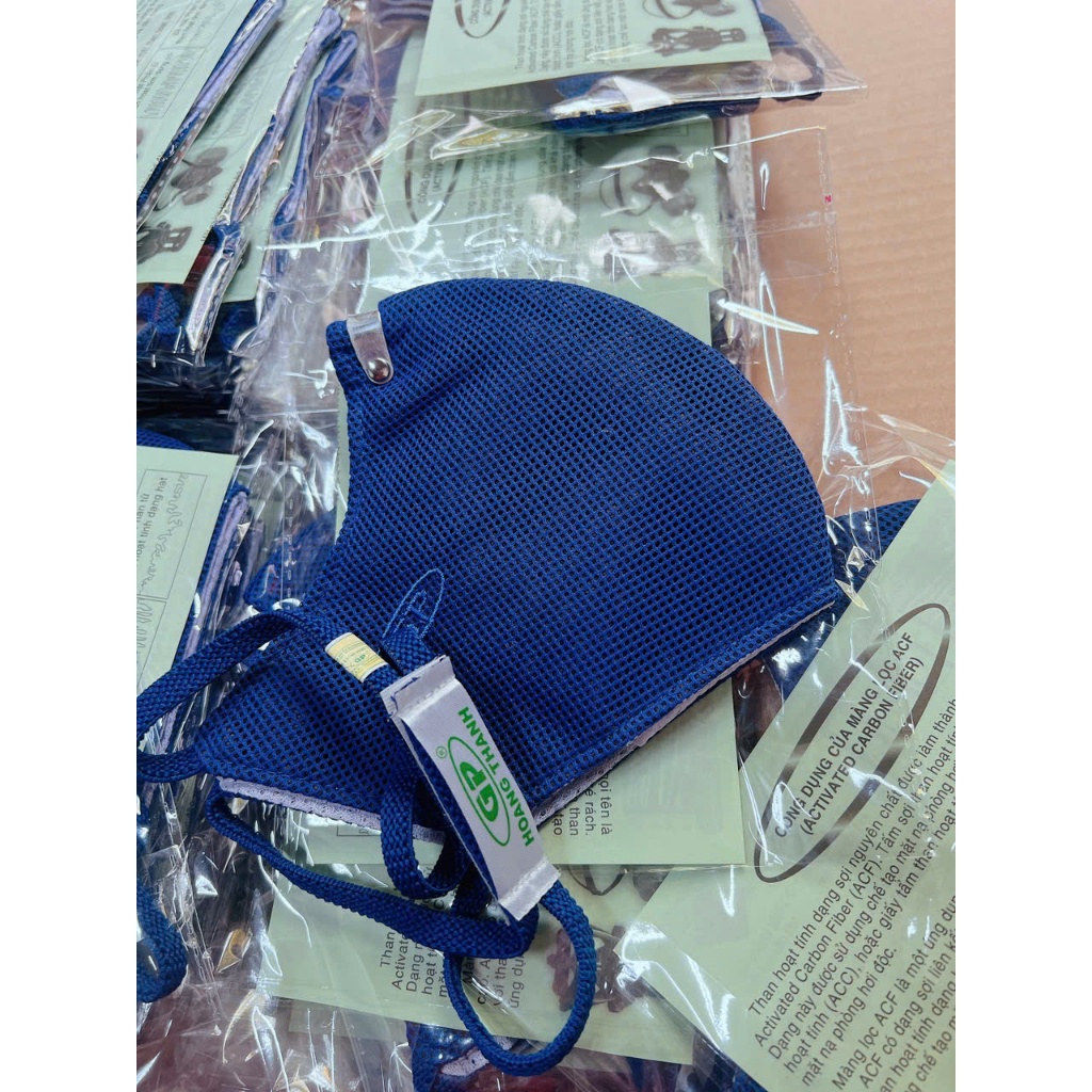 Khẩu trang GP Extreme có dây đeo gáy – Kèm miếng lọc than – Lọc bụi mịn, khử mùi, ôm sát mặt, giặt được tái sử dụng