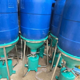 Máy cho tôm cá ăn tự động siêu mạnh