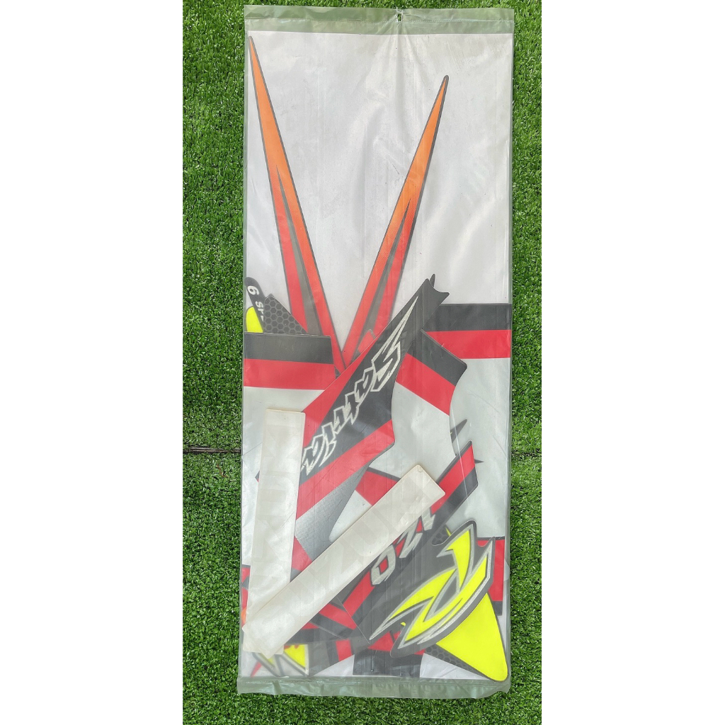 Tem Satria 2000 xám đen