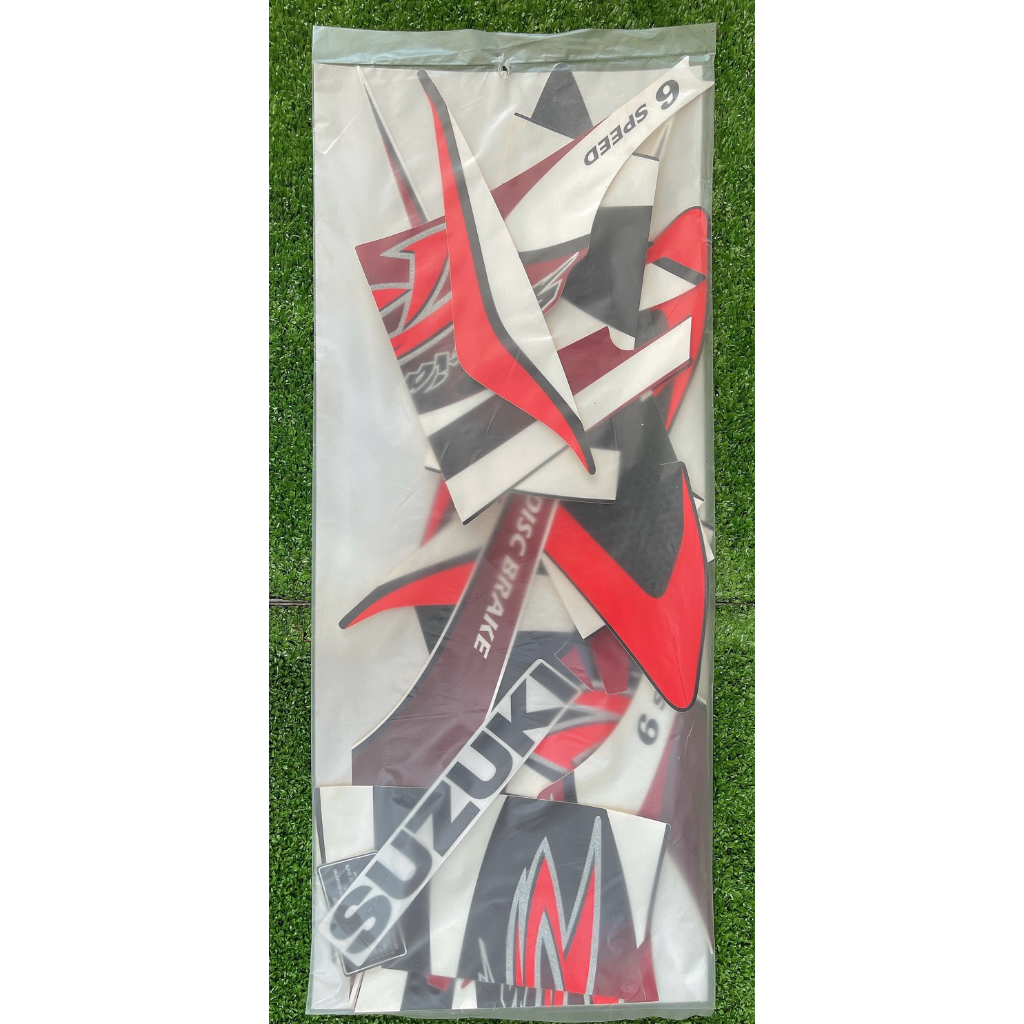 Tem Satria 2000 trắng đỏ đen