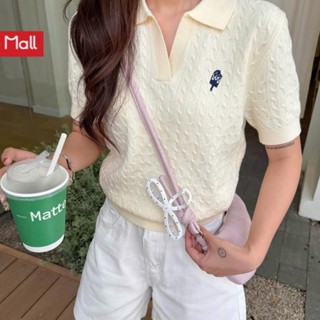 Áo Polo Dệt Kim Cable-Knit Calem.Club họa tiết Thêu Mini vải dệt nổi form nữ