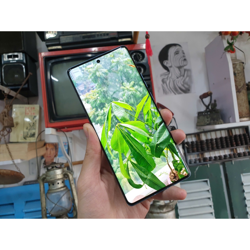 Motorola Edge Plus 2023 ( Edge 40 Pro ) Snapdragon 8 gen 2 5G 8G/512GB - Màn OLED 165Hz Kèm sạc 45w | BigBuy360 - bigbuy360.vn