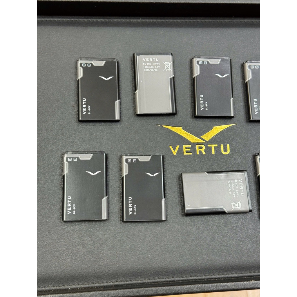 Pin Vertu zin chính hãng