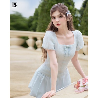 Set áo kiểu nữ Twentyfive tay bồng nhẹ đính nơ đi kèm chân váy dáng bí SAVH40