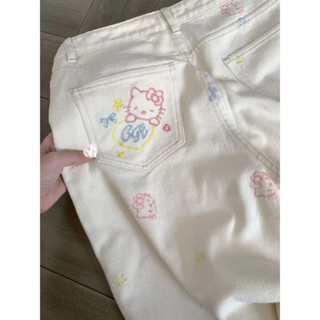 Oni.Shop_[Sẵn Giao Luôn] Quần Jean Thêu Kitty Hồng Dễ Thương QC Màu Kem