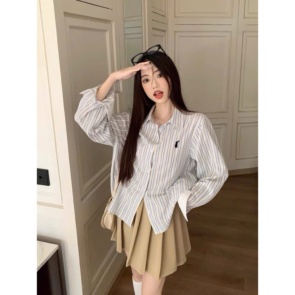 Áo sơ mi nữ tay dài kẻ sọc xanh thêu thỏ kumi studio - A77