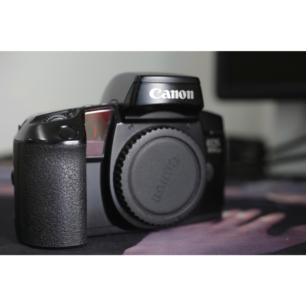 Máy ảnh phim canon 100qd (Ngoại đẹp, chưa kèm lens)  (Hoạt động tốt - vui lòng tự tìm hiểu trước) - Lens máy ảnh