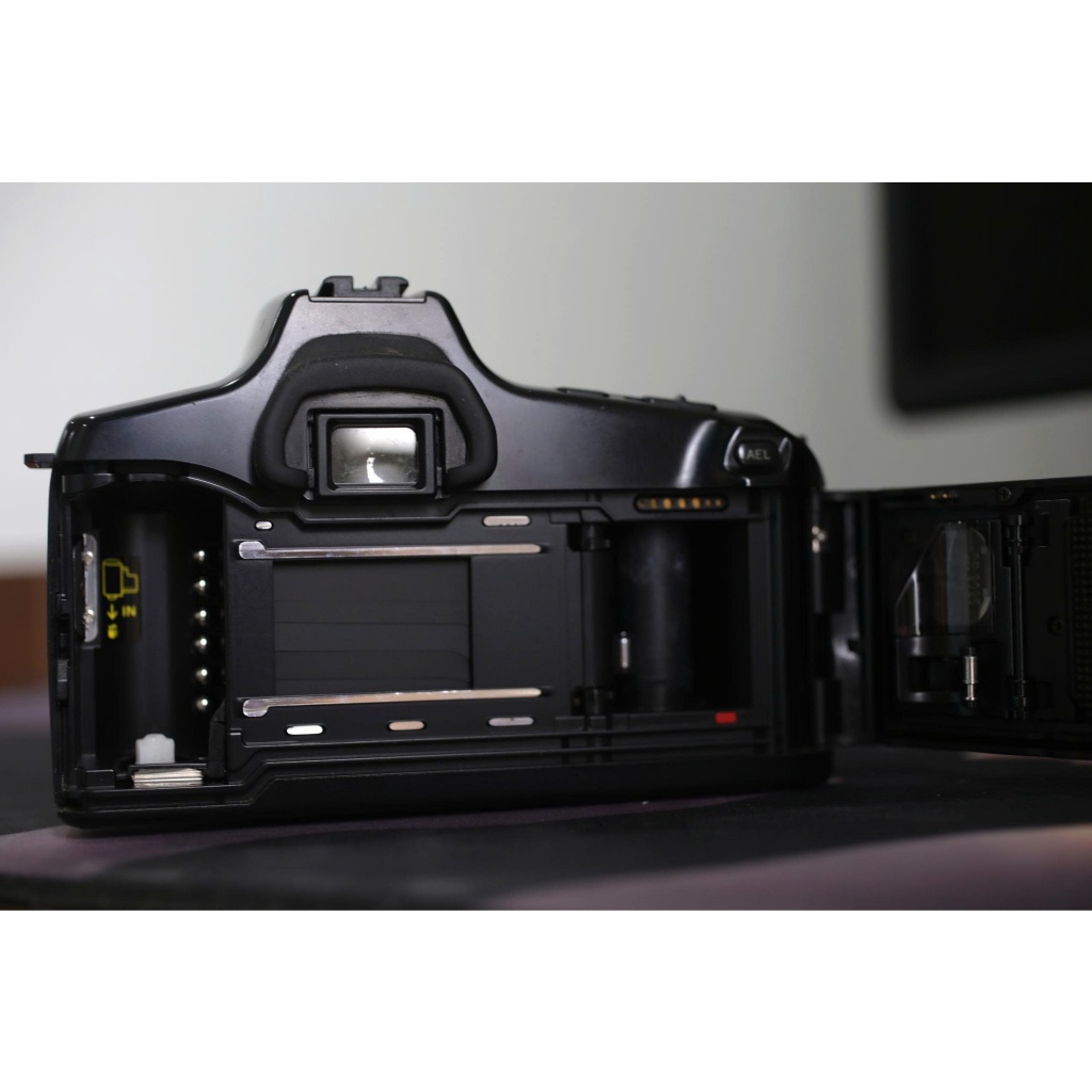 Máy ảnh phim Minolta 7700i & Minolta 5700i  (Hoạt động tốt - vui lòng tự tìm hiểu trước) - Máy ảnh