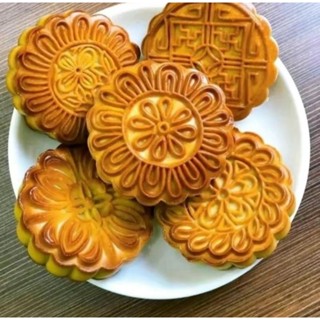   Size Lớn 180g  Bánh trung thu Bánh nướng Bánh dẻo truyền thống Việt Nam nhiều vị thơm ngon 