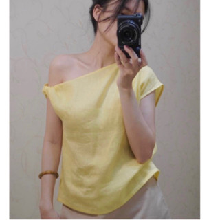  Elime Linen- | BEELY| Áo Linen Tưng ướt lệch vai xoắn 