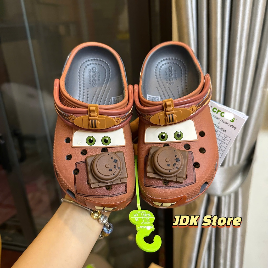 JDK Store_Dép Sục Clog Car Mater Trẻ Em Người Lớn