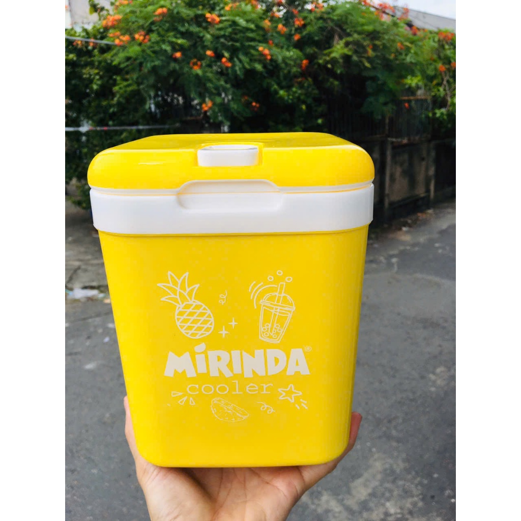 Thùng Đá Vuông Pepsi 2.1 Lít Duy Tân