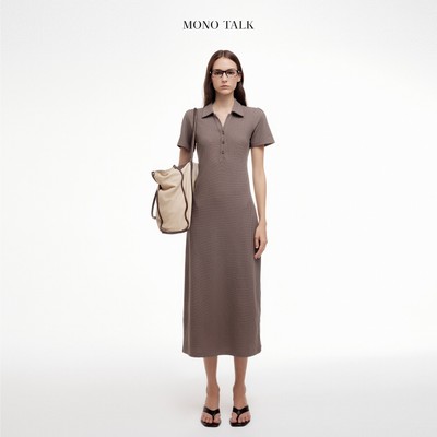 Váy Polo ôm body MONO TALK dáng dài cổ polo đính cúc trang trí váy The Ribbed Polo Dress O10001FT