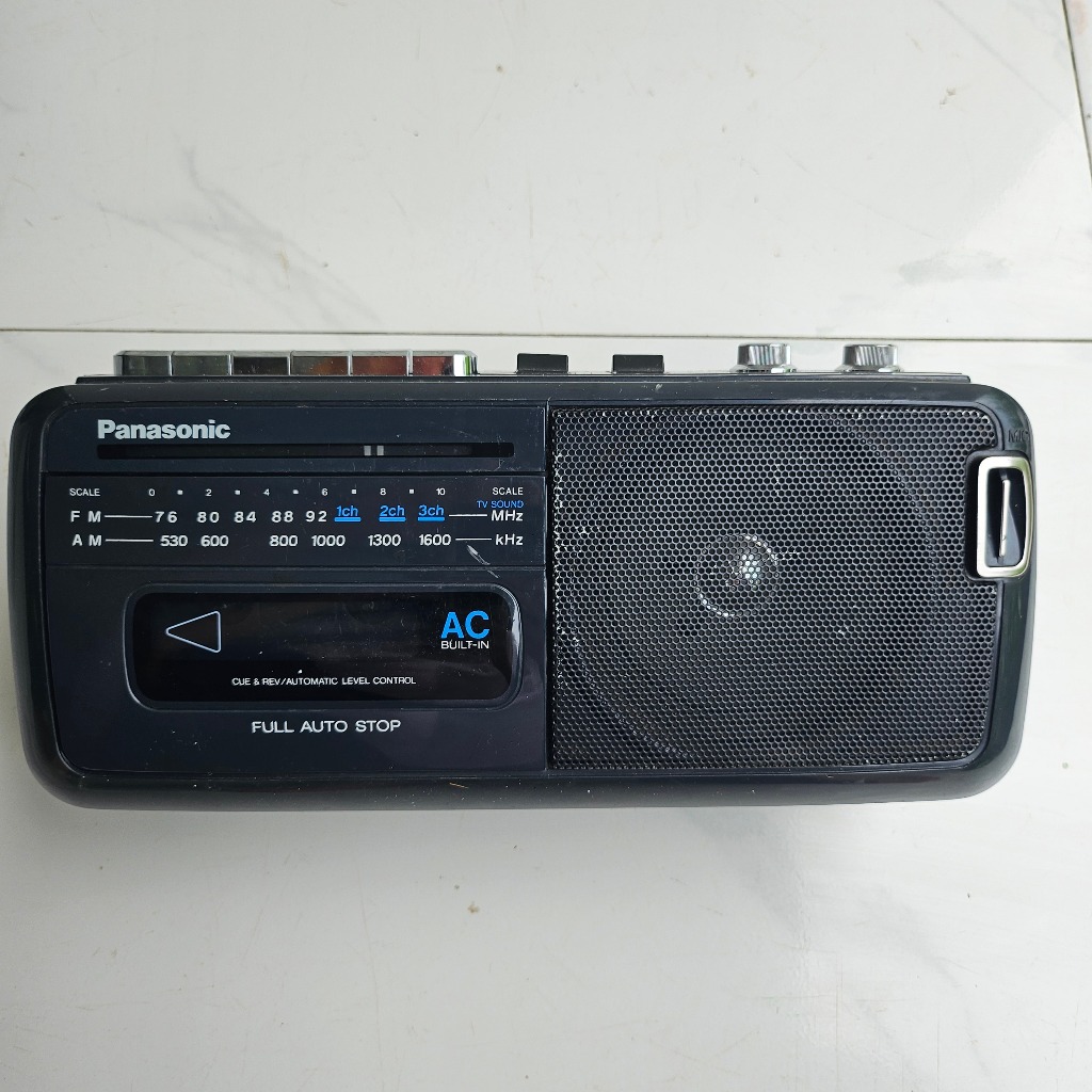Đài cassette radio PANASONIC sưu tầm radio 2 Band AM FM cassette model RX-M50 xuất xứ Nhật sản xuất 