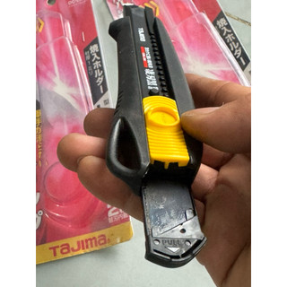 Dao rọc giấy TAJIMA DCL 500.