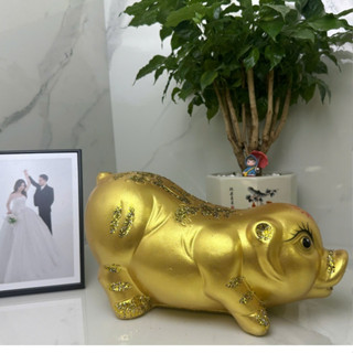 Lợn đất tiết kiệm Ngọc Trinh- Phúc Lộc dáng dài, Ống heo đất tiết kiệm khắc chữ sơn màu-Tiệm Heo Hạnh Phúc-THHP03