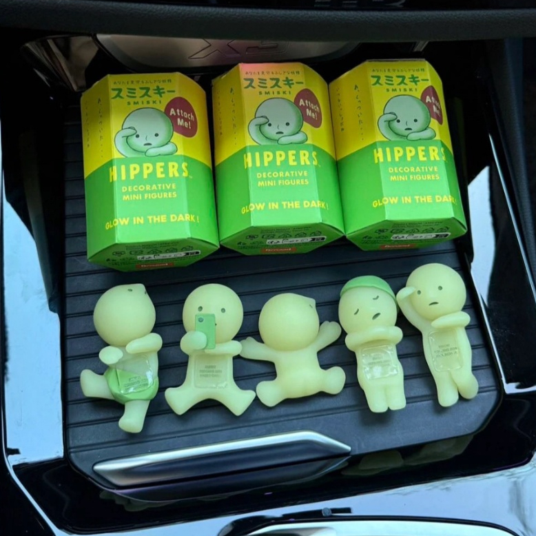 Mô Hình gắn điện thoại laptop Smiski Hippers