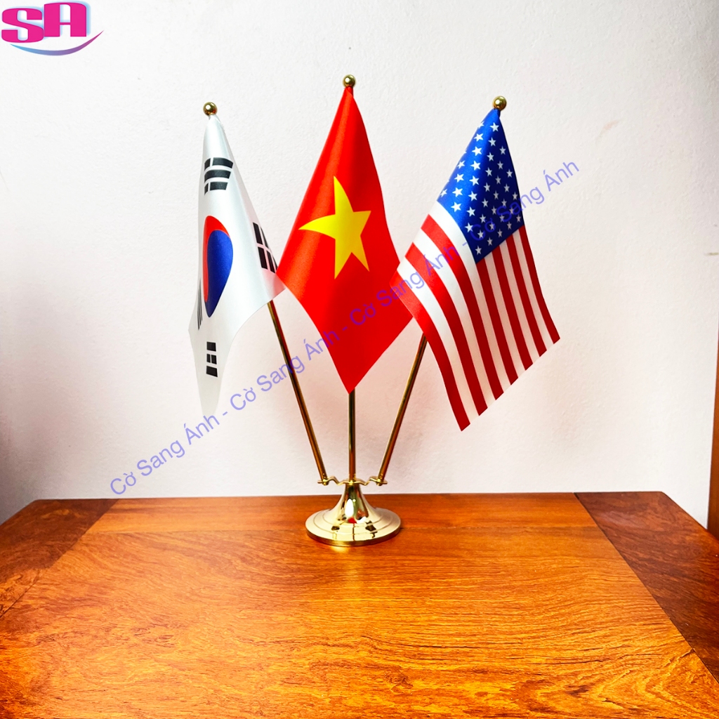 Bộ Cờ Để Bàn Cắm 3 cờ các nước tùy chọn, chất liệu hợp kim mạ vàng