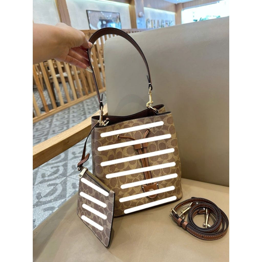 ROWAN BUCKET BAG.Mẫu túi bucket đơn giản