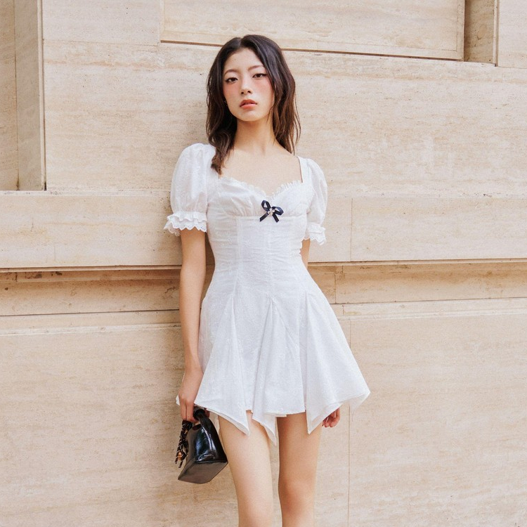 Đầm Nữ JOVEN Iva Váy Cúp Ngực 8 Mảnh Cổ Vuông Tay Phồng