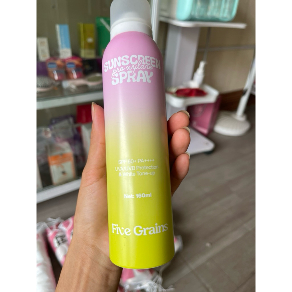xịt chống nắng nâng tone five grains -pro xylane