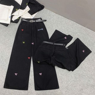 Quần kaki bigsize nữ dáng xuông thêu họa tiết xinh nổi bật lưng cao tôn dáng ống đứng - Q543