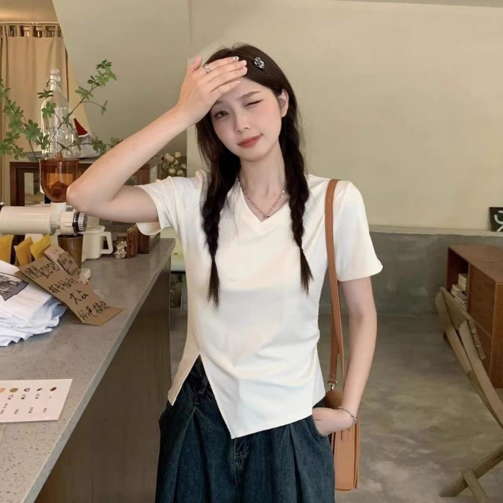 Áo thun nữ xẻ tà sườn - Áo  nữ dáng ôm body tay ngắn chất thun cotton mềm mại trẻ trung phong cách -MA214 MANILA | BigBuy360 - bigbuy360.vn