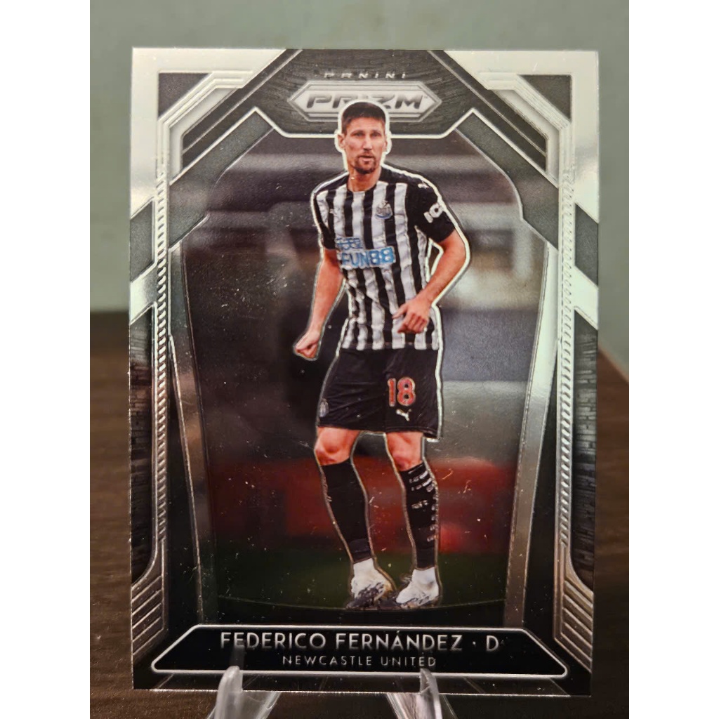 Thẻ Federico Fernandez Panini Prizm 2020/2021 (Newcastle United) (20/21)