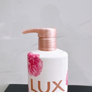 Sữa tắm LUX nước hoa Magical và Rosy Glow 450ML/chai