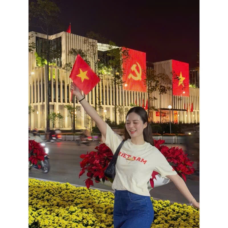 Áo thun unisex in hoạ tiết Việt Nam chất cotton thoáng mát co giãn 2 chiều ut