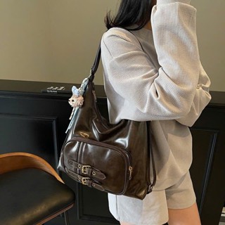  Túi Tote Balo nữ da PU bóng thời trang Hàn Quốc đeo chéo – Túi đeo vai đa năng kèm móc gấu dễ thương - TXN212 