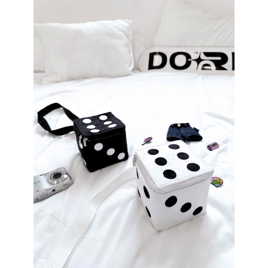 [Deal mở bán] Doris / LUCKY DICE MINI BAG Doris