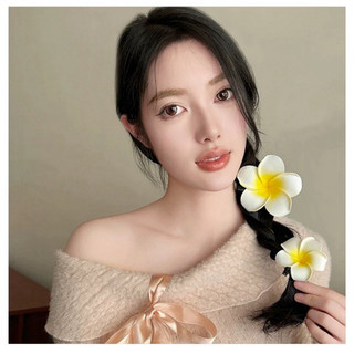 cài hoa sứ đi biển siêu dễ thương