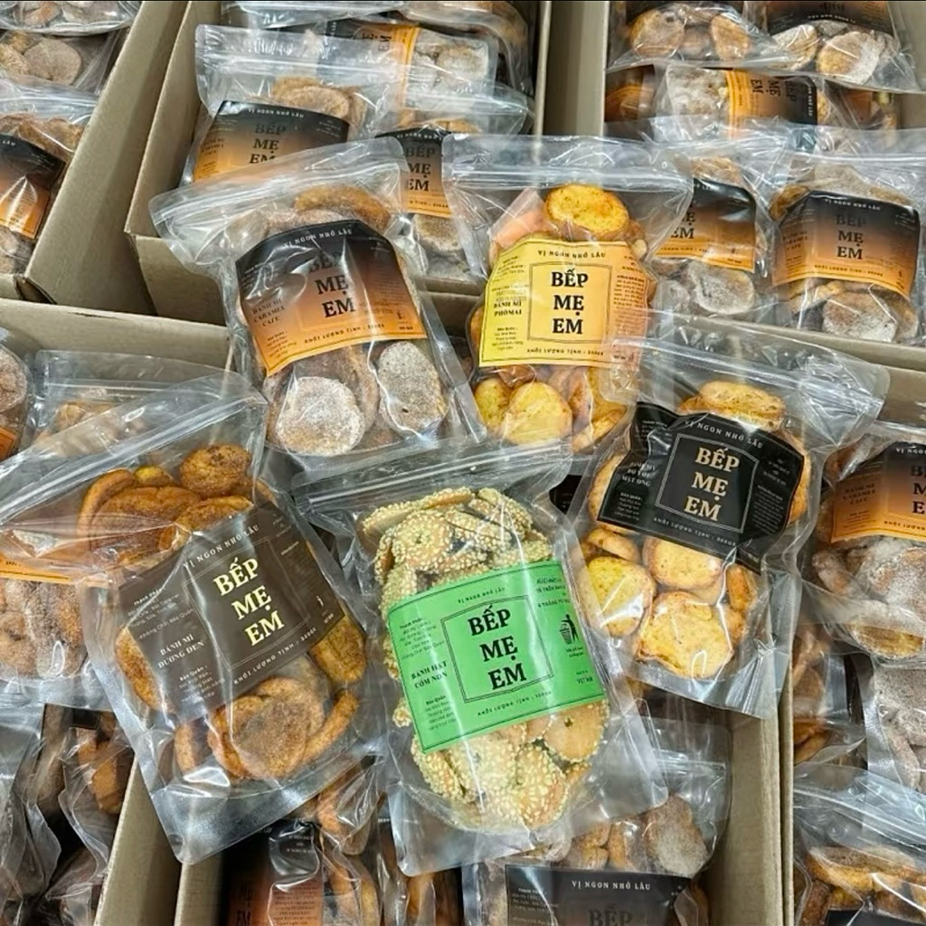 Bánh Mì Sấy Mix Vị : Bơ Tỏi / Phô Mai / Đường Đen / Cafe Caramel / Cốm Non ( Ghi chú chọn vị cho shop vào lúc đặt hàng )