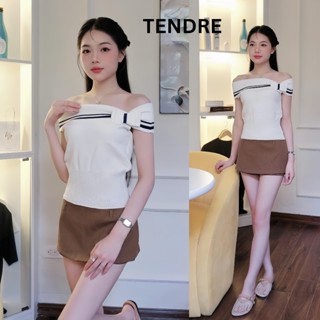 TENDRE (BST hè 2025) |  Áo Len Trễ Vai Nơ Dễ Thương – Navy Charm, Thiết Kế Nữ Tính Với Điểm Nhấn Nơ Đặc Biệt  M02