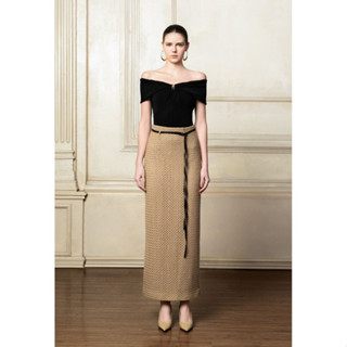 Áo Trễ Vai Văn Xoắn Kiểu Mới WHITE ANT Chân Váy Bút Chì Dáng Dài Kèm Dây Đai Hàng Thiết Kế 172000017