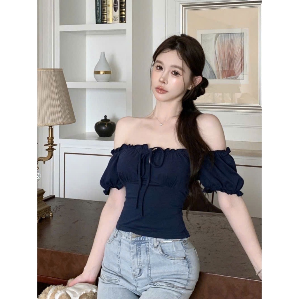 Áo croptop trễ vai nơ cổ phong cách tiểu thư mặc được 2 kiểu | BigBuy360 - bigbuy360.vn