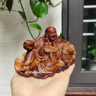 Tượng phật di lặc bằng gỗ