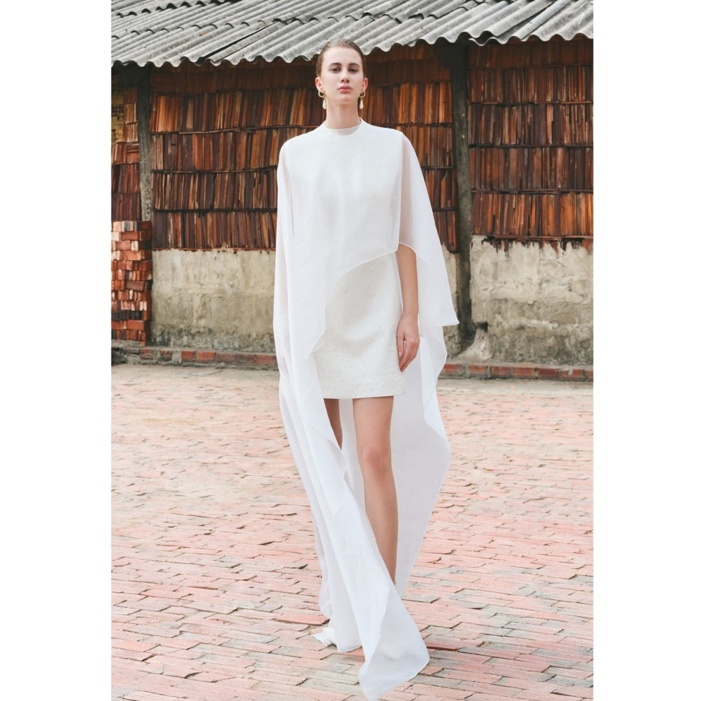 Đầm Ngắn Không Tay Cổ leo Dáng A Nữ WHITE ANT Thân Đính Kết Handmade Hàng Thiết Kế 121700018.001