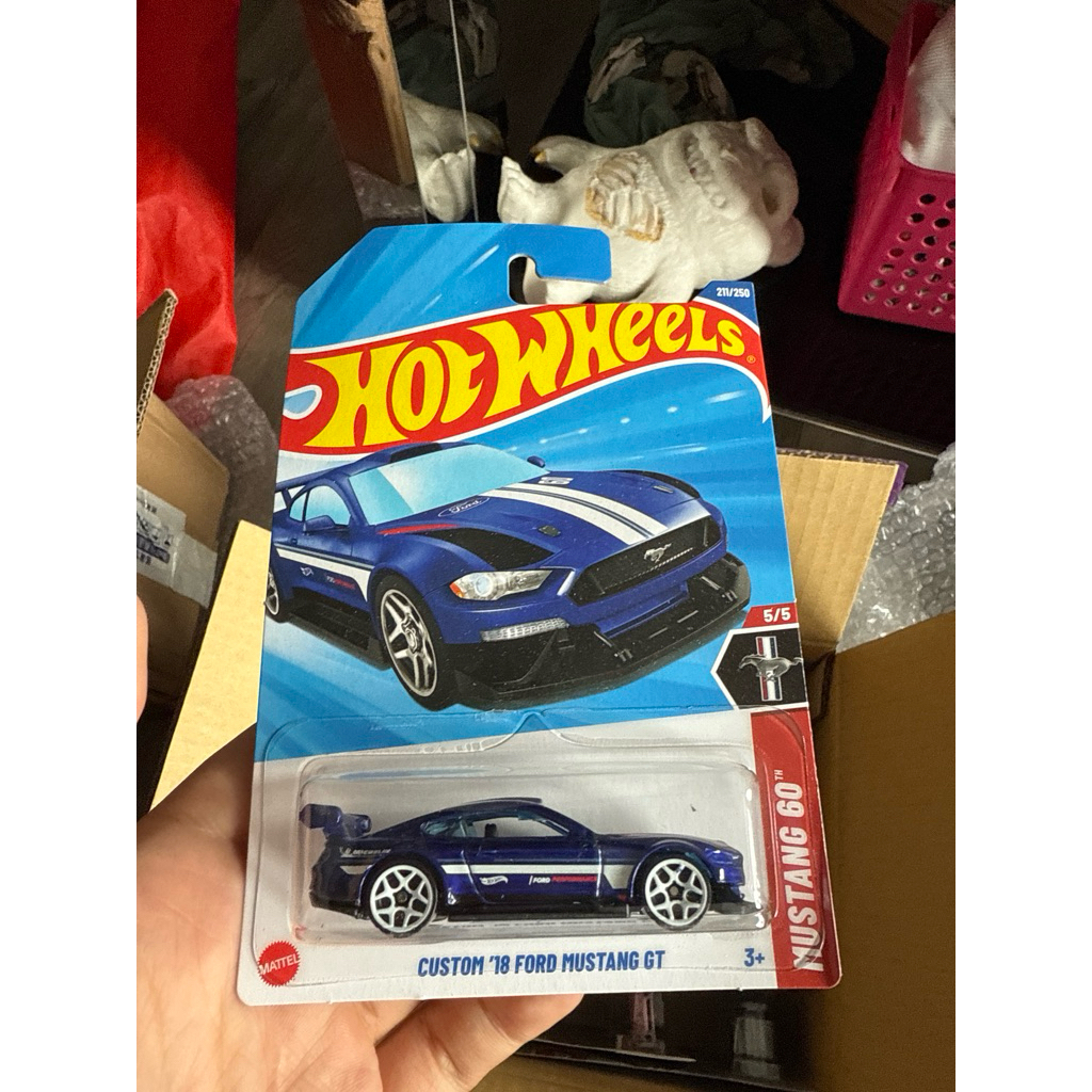 Hotwheels Ford Mustang GT Custom/ mô hình ô tô