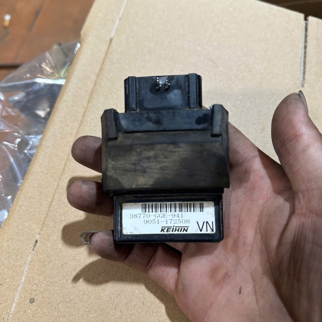 IC (ECU) LEAD 110 GGE-941 (ĐÁ CHỐNG TẮT MÁY)(hàng zin tháo xe)