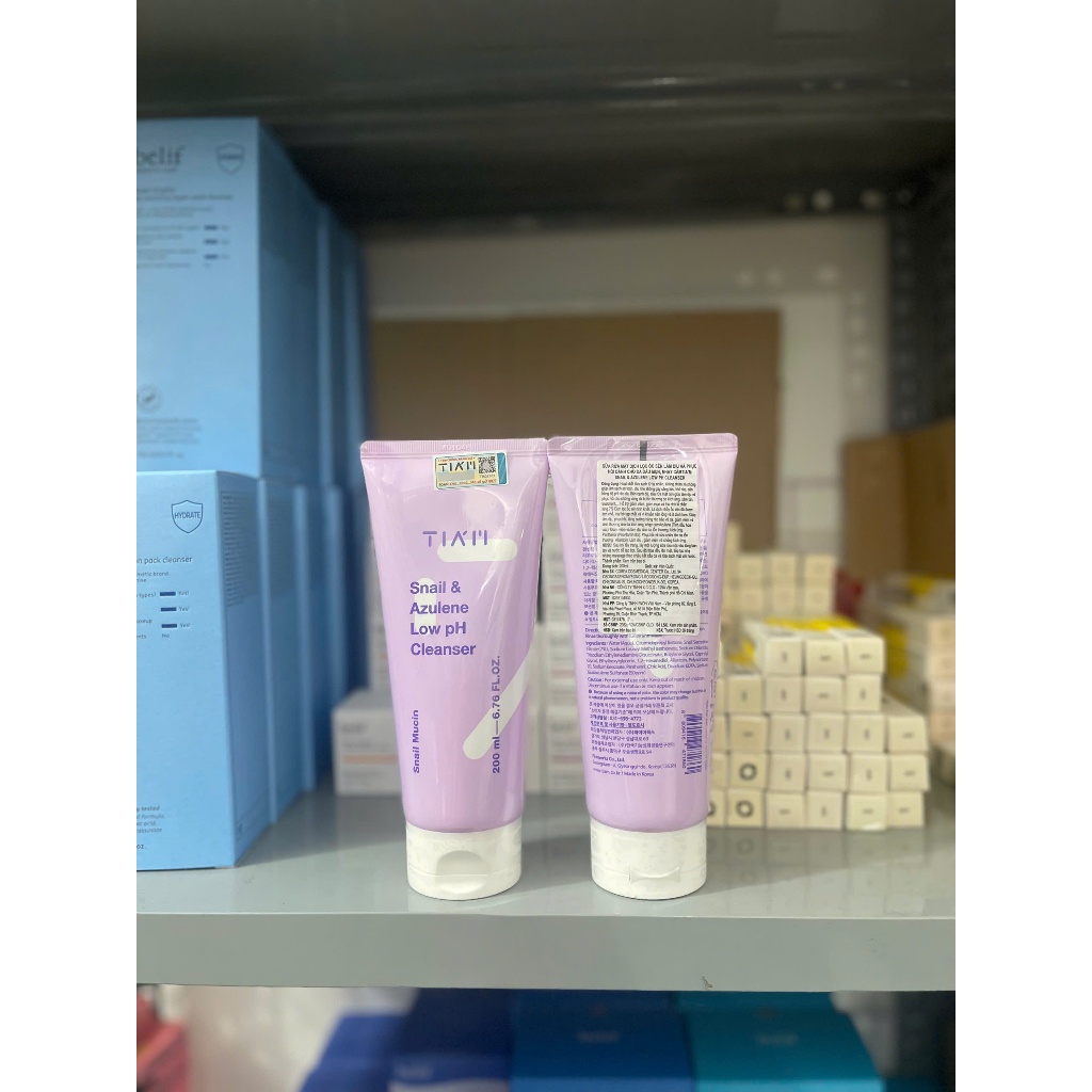 Sữa rửa mặt làm sạch da, cấp ẩm da pH thấp TIAM Snail & Azulene 200ml/400ml | BigBuy360 - bigbuy360.vn