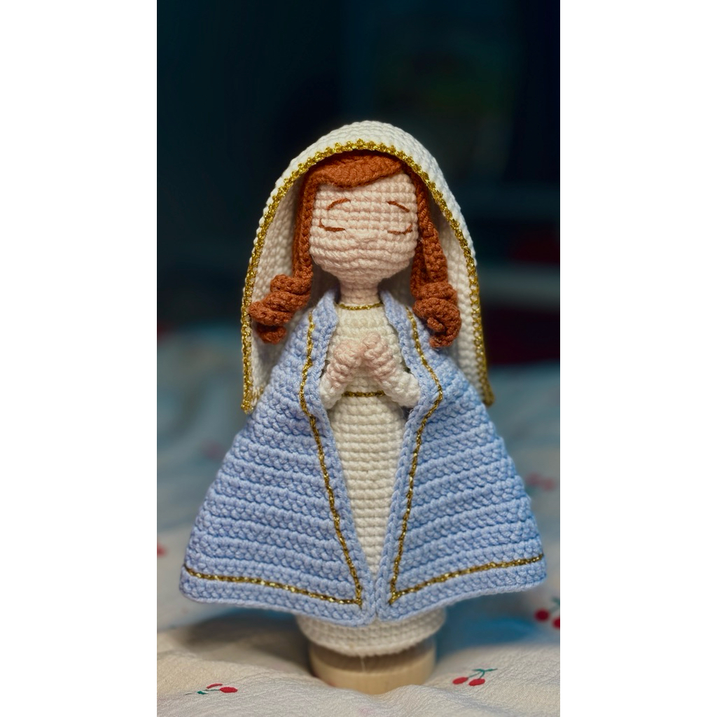 Tượng Đức trinh nữ Maria - Mẹ Maria bằng len Handmade