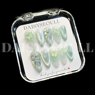  Nail box mắt mèo xanh mint vẽ nơ charm cực quang xinh - móng tay giả mắt mèo ánh trăng xanh mint đẹp  KHÔNG KÈM HỘP  