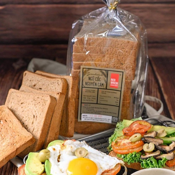 Bánh Mì Ngũ Cốc Nguyên Cám Gạch Đỏ 500Gr Dành Cho Eatclean